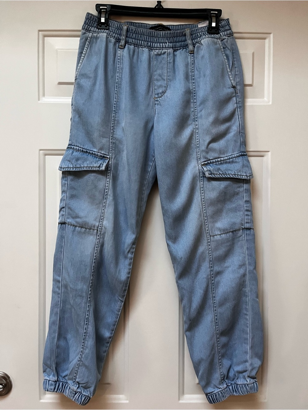 Women’s Sanctuary Light Blue Cargo Jeans with elastic legs